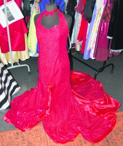 Röd klänning